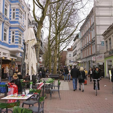 Urban Stay Hamburg - Apartments Mitten Im Herzen Von Ottensen Bagian luar foto